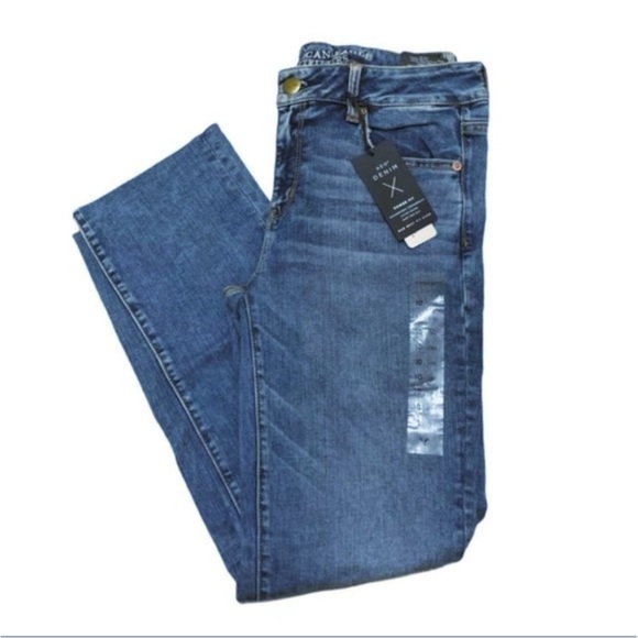 American Eagle Outfitters Denim - American Eagle Straight Leg Jeans Distressed Knees Size 10 Long